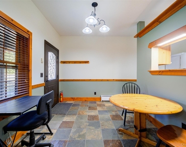 35 Clara Avenue - Photo Thumbnail 8