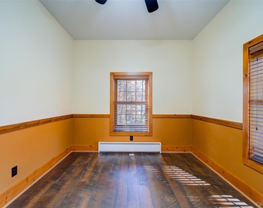35 Clara Avenue - Photo Thumbnail 10