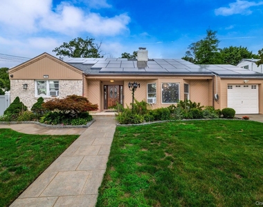 791 Cornwell Avenue - Photo Thumbnail 1