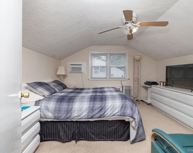 791 Cornwell Avenue - Photo Thumbnail 14