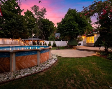 791 Cornwell Avenue - Photo Thumbnail 19