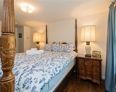 60 Murray Road - Photo Thumbnail 16