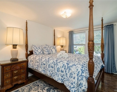 60 Murray Road - Photo Thumbnail 15