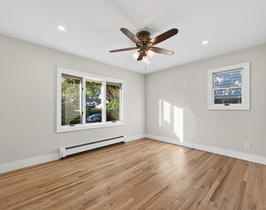 29 North Drive - Photo Thumbnail 14