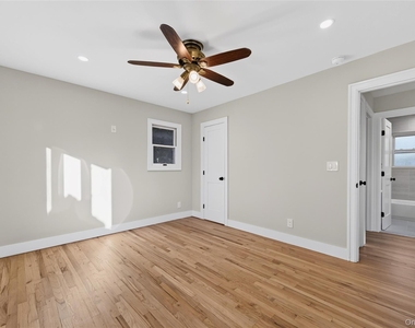 29 North Drive - Photo Thumbnail 15