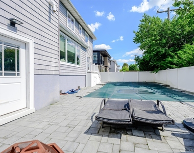 1471 Bay Boulevard - Photo Thumbnail 34