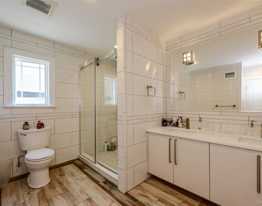 1471 Bay Boulevard - Photo Thumbnail 31