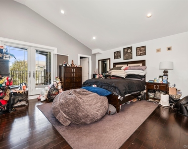1471 Bay Boulevard - Photo Thumbnail 23