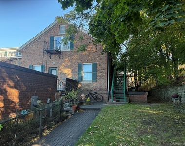49 Congers Road - Photo Thumbnail 1