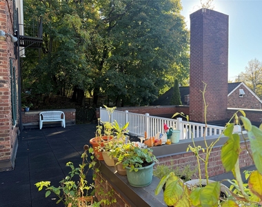 49 Congers Road - Photo Thumbnail 12