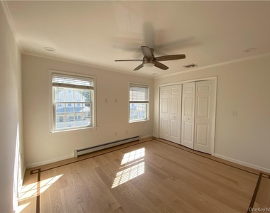 420 Fifth Avenue - Photo Thumbnail 14