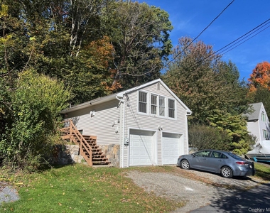 14 Lakeside Road - Photo Thumbnail 27