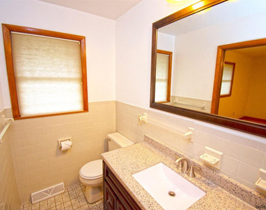 37 Carroll Avenue - Photo Thumbnail 29