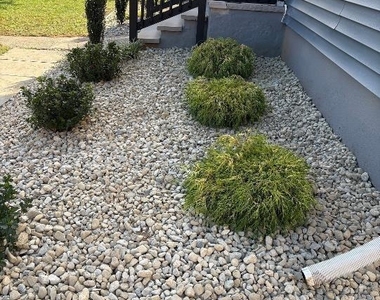 16 Oakwood Place - Photo Thumbnail 1