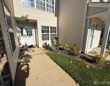 1101 Stony Brook Way - Photo Thumbnail 16