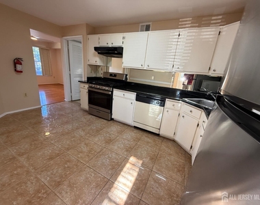 1101 Stony Brook Way - Photo Thumbnail 5