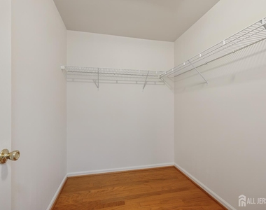 29 Harbor Bay Circle - Photo Thumbnail 16
