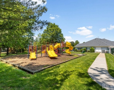 29 Harbor Bay Circle - Photo Thumbnail 37