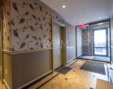 36 Conselyea Street - Photo Thumbnail 11