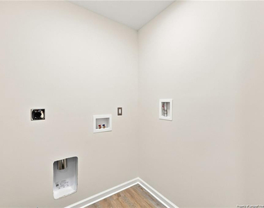 115 Jasper Street - Photo Thumbnail 4