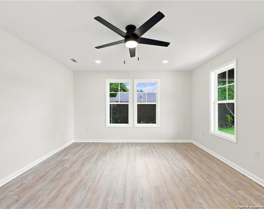 115 Jasper Street - Photo Thumbnail 7