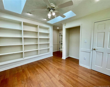 5704 Kindley Drive - Photo Thumbnail 30