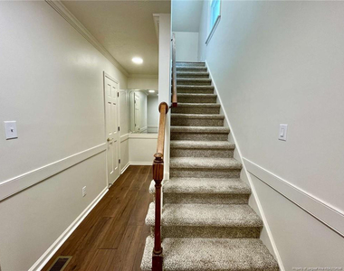 5704 Kindley Drive - Photo Thumbnail 2