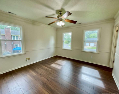 5704 Kindley Drive - Photo Thumbnail 16