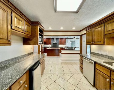 5704 Kindley Drive - Photo Thumbnail 21