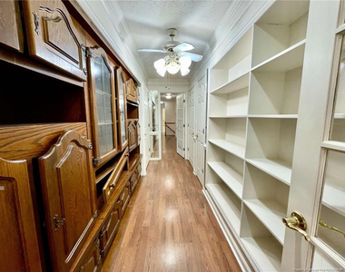5704 Kindley Drive - Photo Thumbnail 7