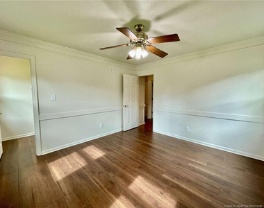 5704 Kindley Drive - Photo Thumbnail 15