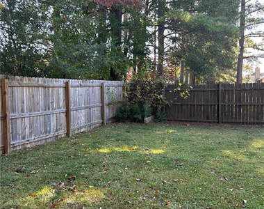 6847 Candlewood Drive - Photo Thumbnail 19