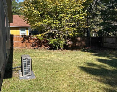 6847 Candlewood Drive - Photo Thumbnail 18