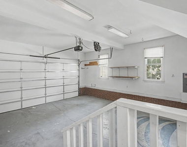 208 Hickory Glen Lane - Photo Thumbnail 26