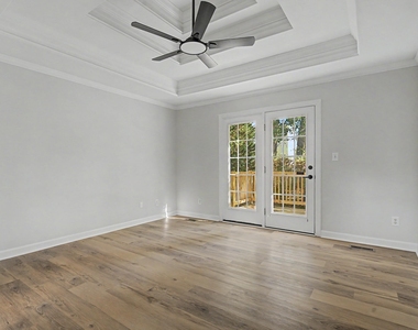 208 Hickory Glen Lane - Photo Thumbnail 27