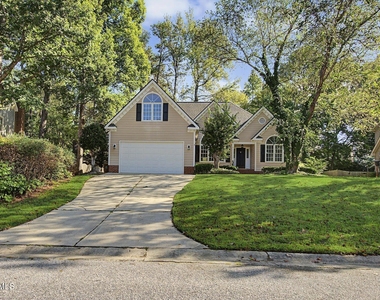 208 Hickory Glen Lane - Photo Thumbnail 3