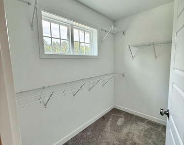 325 Whetstone Drive - Photo Thumbnail 32
