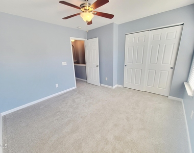 2952 Casona Way - Photo Thumbnail 36
