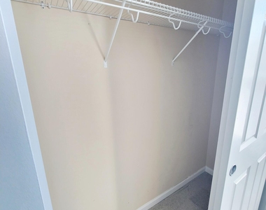 2952 Casona Way - Photo Thumbnail 38