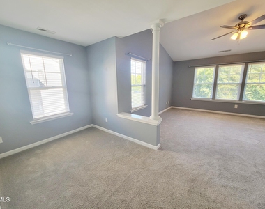 2952 Casona Way - Photo Thumbnail 20