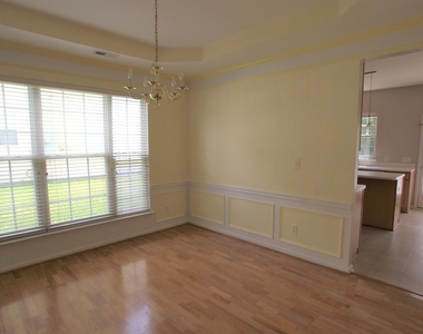 503 Crescendo Drive - Photo Thumbnail 5