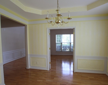 503 Crescendo Drive - Photo Thumbnail 6