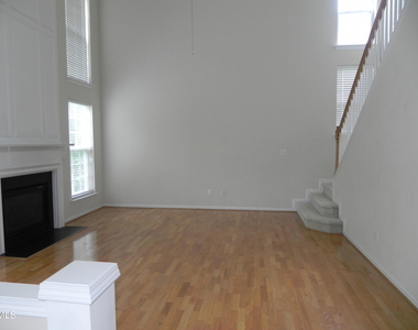 503 Crescendo Drive - Photo Thumbnail 12