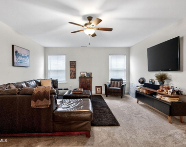 405 Hickory Run Lane - Photo Thumbnail 31