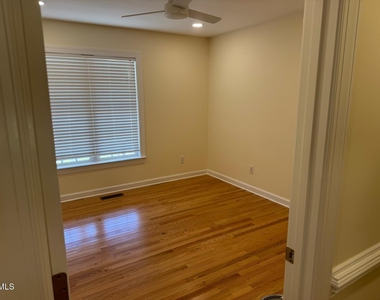 182 Mels Meadows Drive - Photo Thumbnail 10