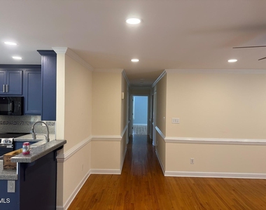 182 Mels Meadows Drive - Photo Thumbnail 6