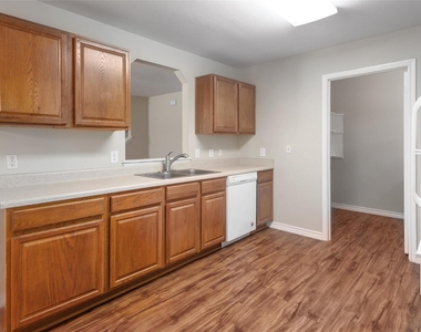 1432 Anise Dr - Photo Thumbnail 8