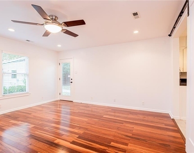 1010 Arcadia Ave - Photo Thumbnail 21