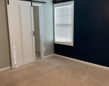 40 Betts Way - Photo Thumbnail 8