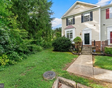 15130 Jarrell Place - Photo Thumbnail 1